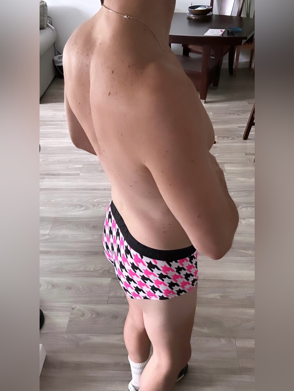Andrew Christian | Houndstooth Trunk with Almost Naked in Pink & Black (Small) - Picture 6 of 8